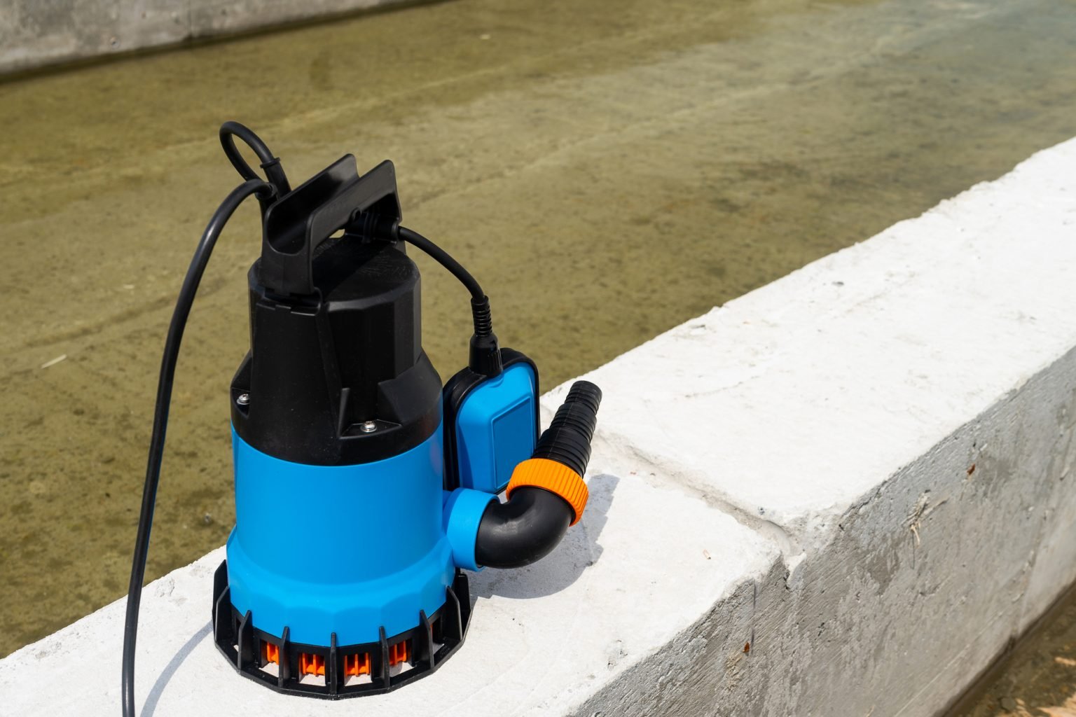 Can you use an extension cord with a submersible pump? [Fully Explained